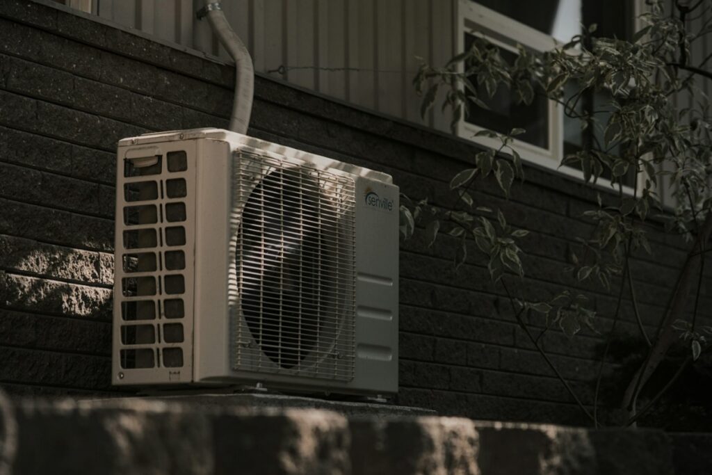 AC outer exhaust
